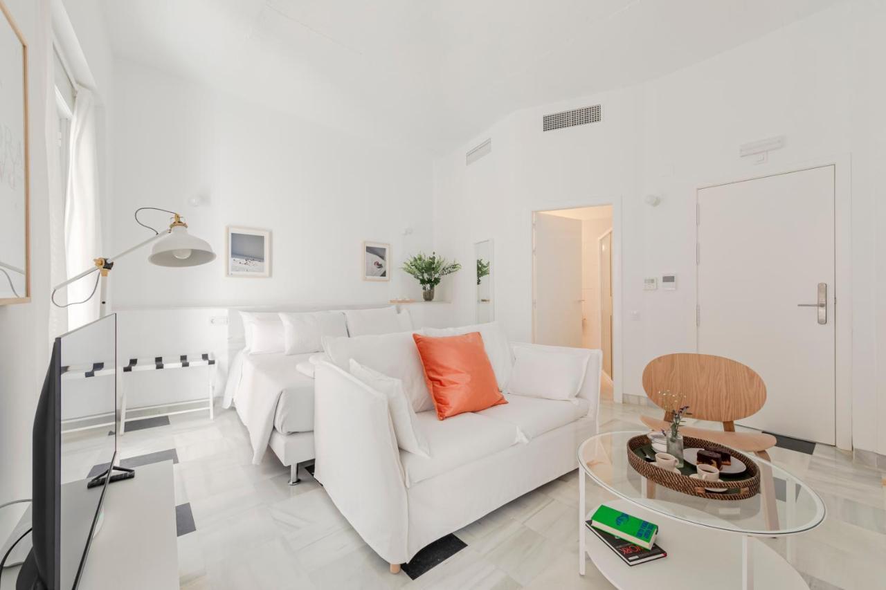 Aurora Terrace Apartments セビリア エクステリア 写真