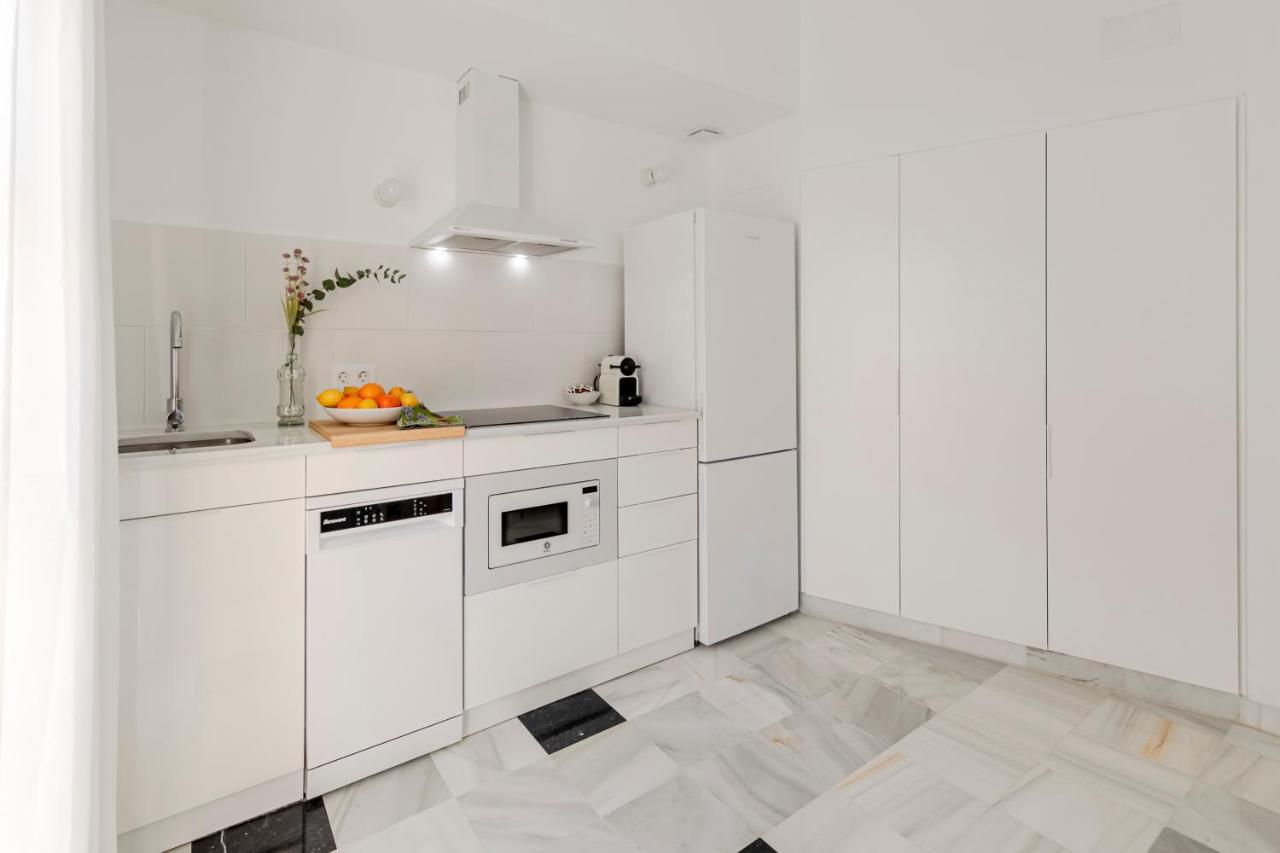 Aurora Terrace Apartments セビリア エクステリア 写真